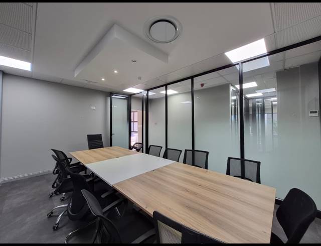 195M² OFFICE TO LET IN ILLOVO